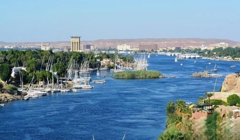 Aswan 4