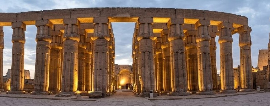 Luxor Banner